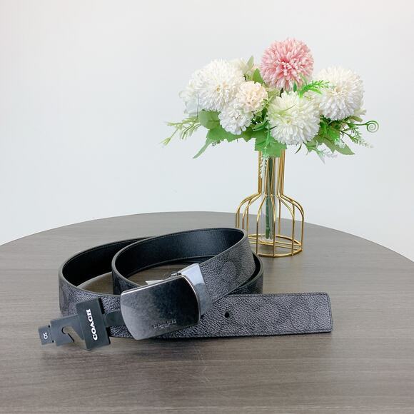 Coach CY941 Plaque Buckle Cut To Size Reversible Belt, 38 Mm Black - Picture 1 of 3